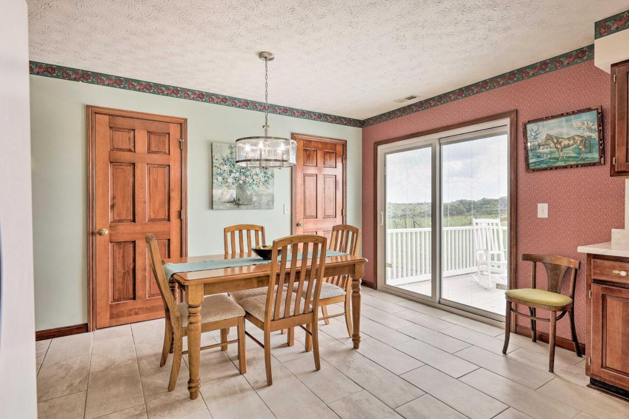 Charming Williamstown Retreat With Private Yard Villa Luaran gambar