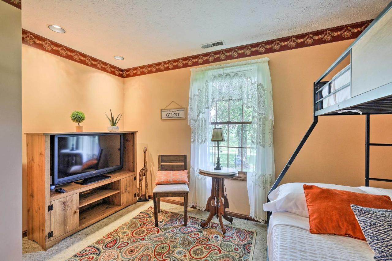 Charming Williamstown Retreat With Private Yard Villa Luaran gambar
